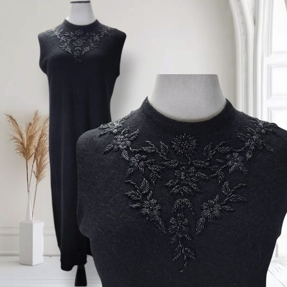 Vintage 60s Cashmere Midi Shift Dress Size M Beaded Crew Neckline Mod Sleeveless - Picture 1 of 14